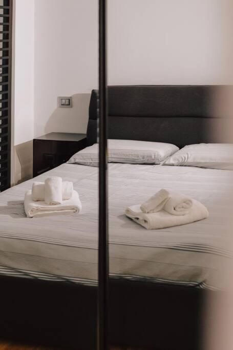 Appartamento Casa Penelope Milano Esterno foto